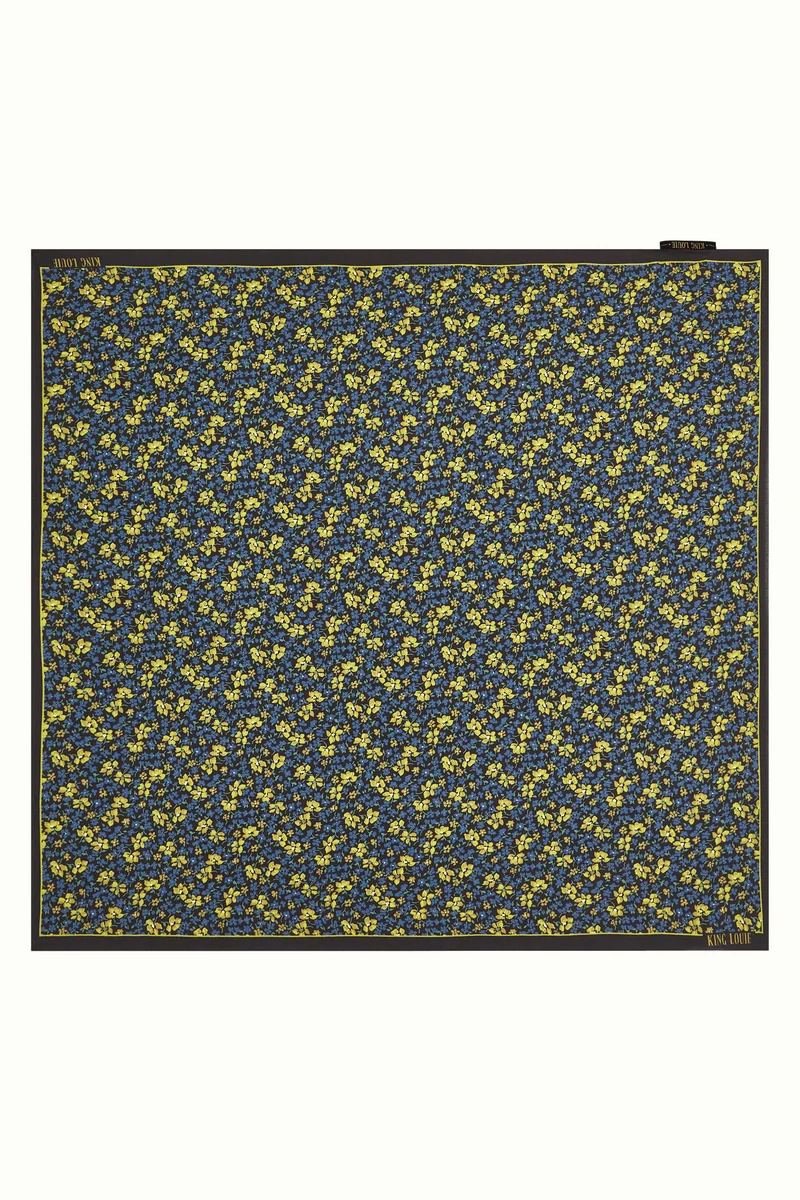Juniper Scarf