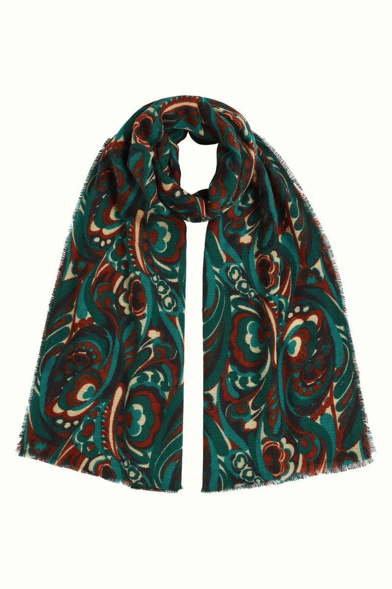 Maude Scarf