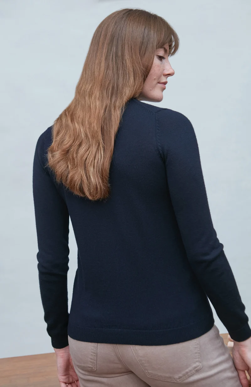 Hochgeschlossener Damenpullover aus reiner, extrafeiner Merinowolle