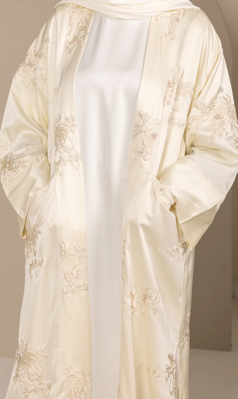 Jacquard Barock Kimono Set - Cremefarbenes Blumenmuster II