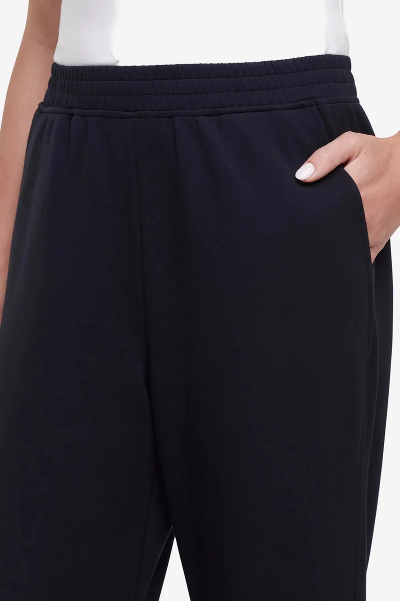 Lana Pant | Black Beauty