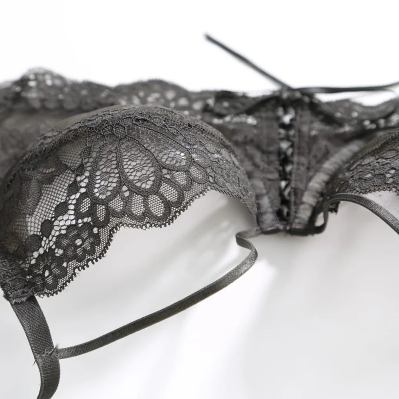 Gothic-Dessous-Set für Damen mit floraler Spitze und Schnürung