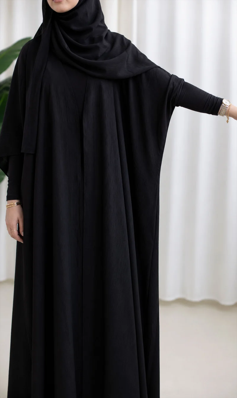 Dhahiriya Signature Set