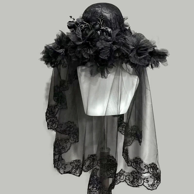 Gothic-Trauerhut für Damen im viktorianischen Stil mit Blumenmuster
