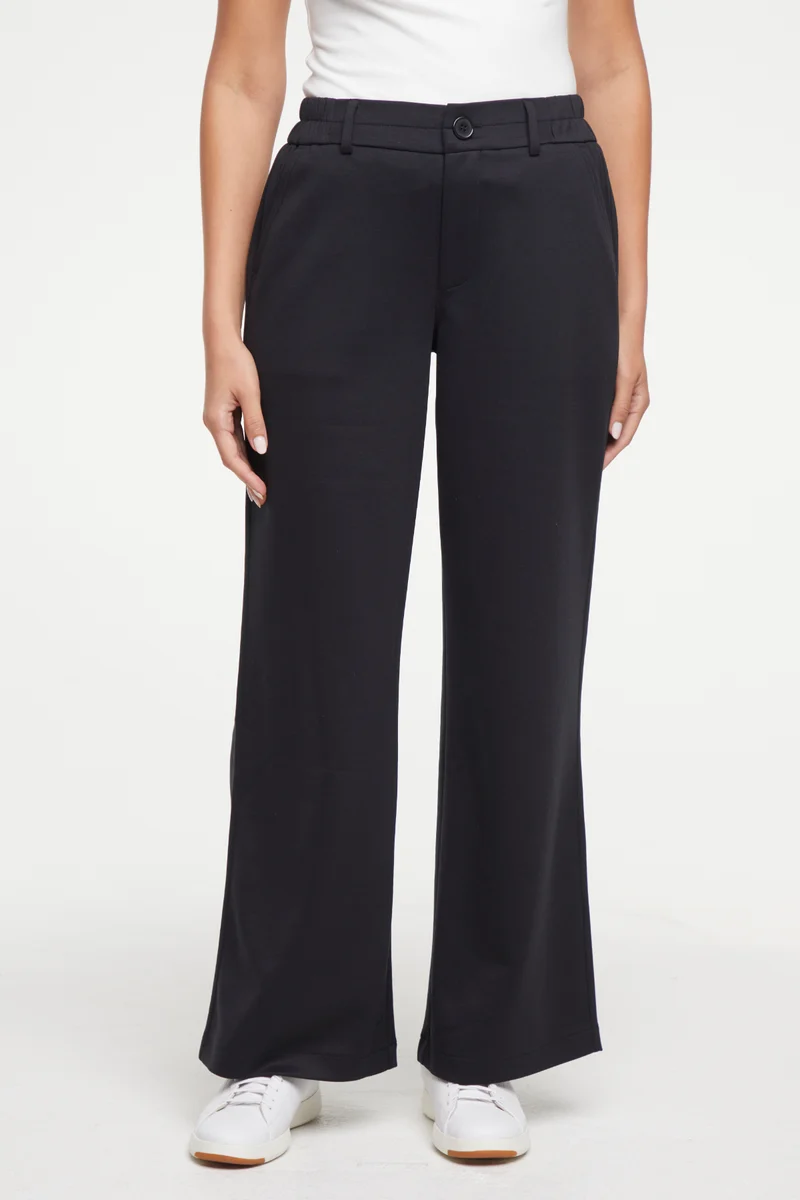 Rachelle Pant | Black Beauty