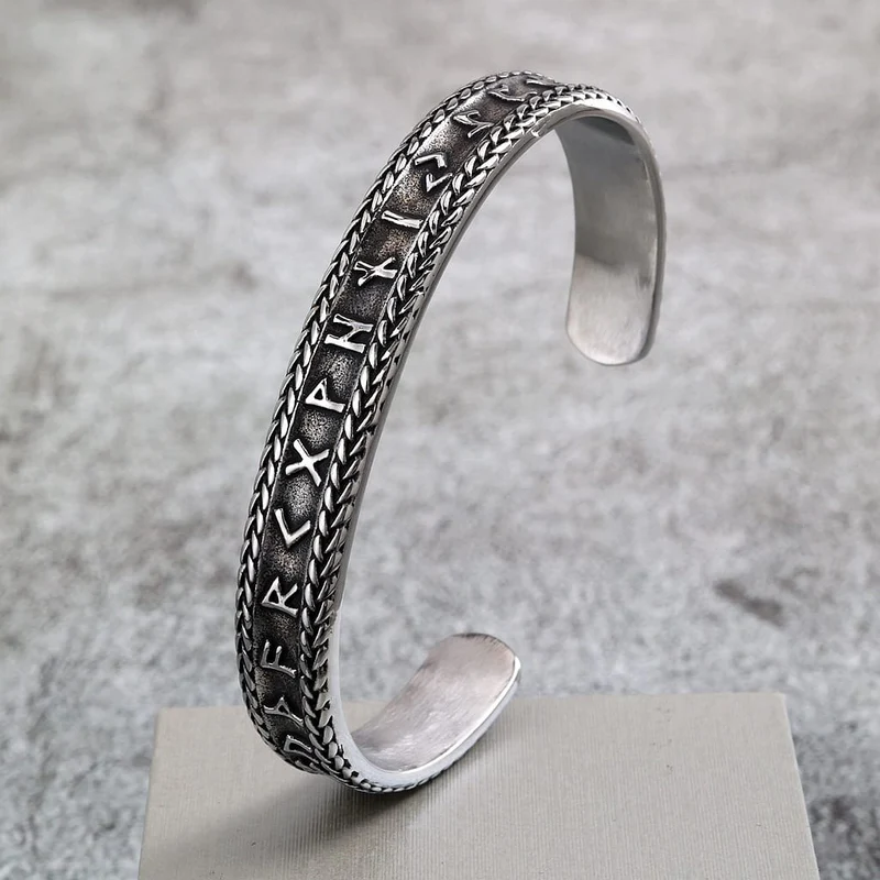 Punk-Vintage-Armband für Herren mit offenem Ärmel und Buchstabenmotiv