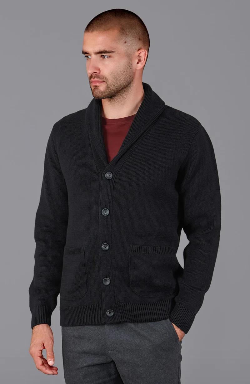 Mittelschwerer Herren-Cardigan aus 100 % Baumwolle mit Schalkragen
