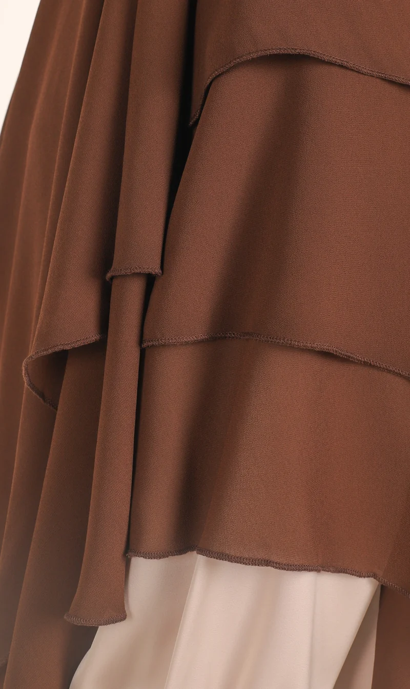 Dreifacher Diamant-Khimar-Chiffon – Schokolade