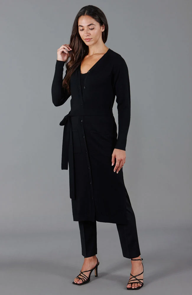 Langes Strickjackenkleid aus reiner extrafeiner Merinowolle für Damen