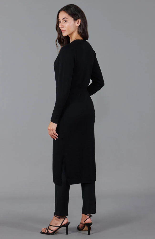 Langes Strickjackenkleid aus reiner extrafeiner Merinowolle für Damen