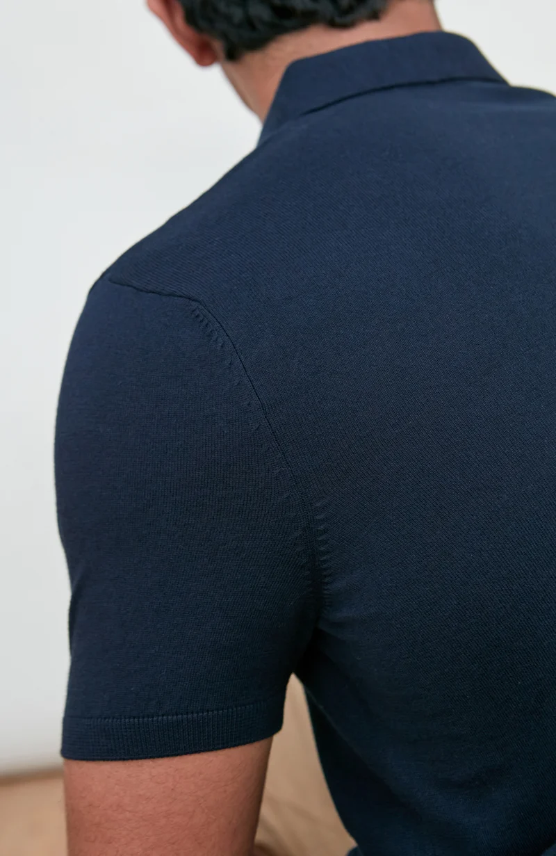 Herren-Poloshirt aus 100 % ultrafeiner Baumwolle ohne Knöpfe