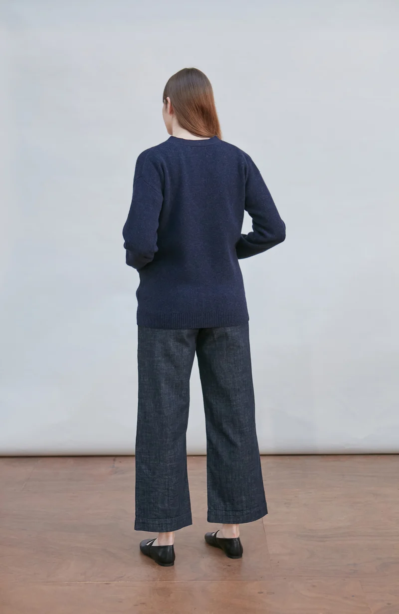 Gerippter Damen-Cardigan aus 100 % Lammwolle mit V-Ausschnitt und Taschen