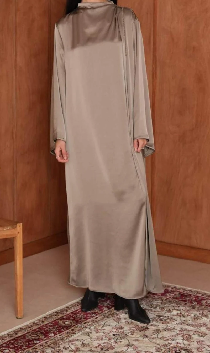 Abaya Najmaa Satin