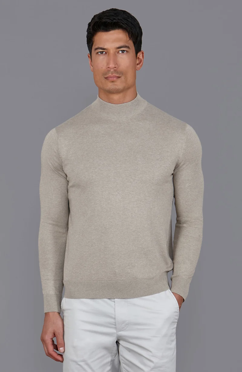 Herrenpullover aus 100 % ultrafeiner Baumwolle mit Stehkragen