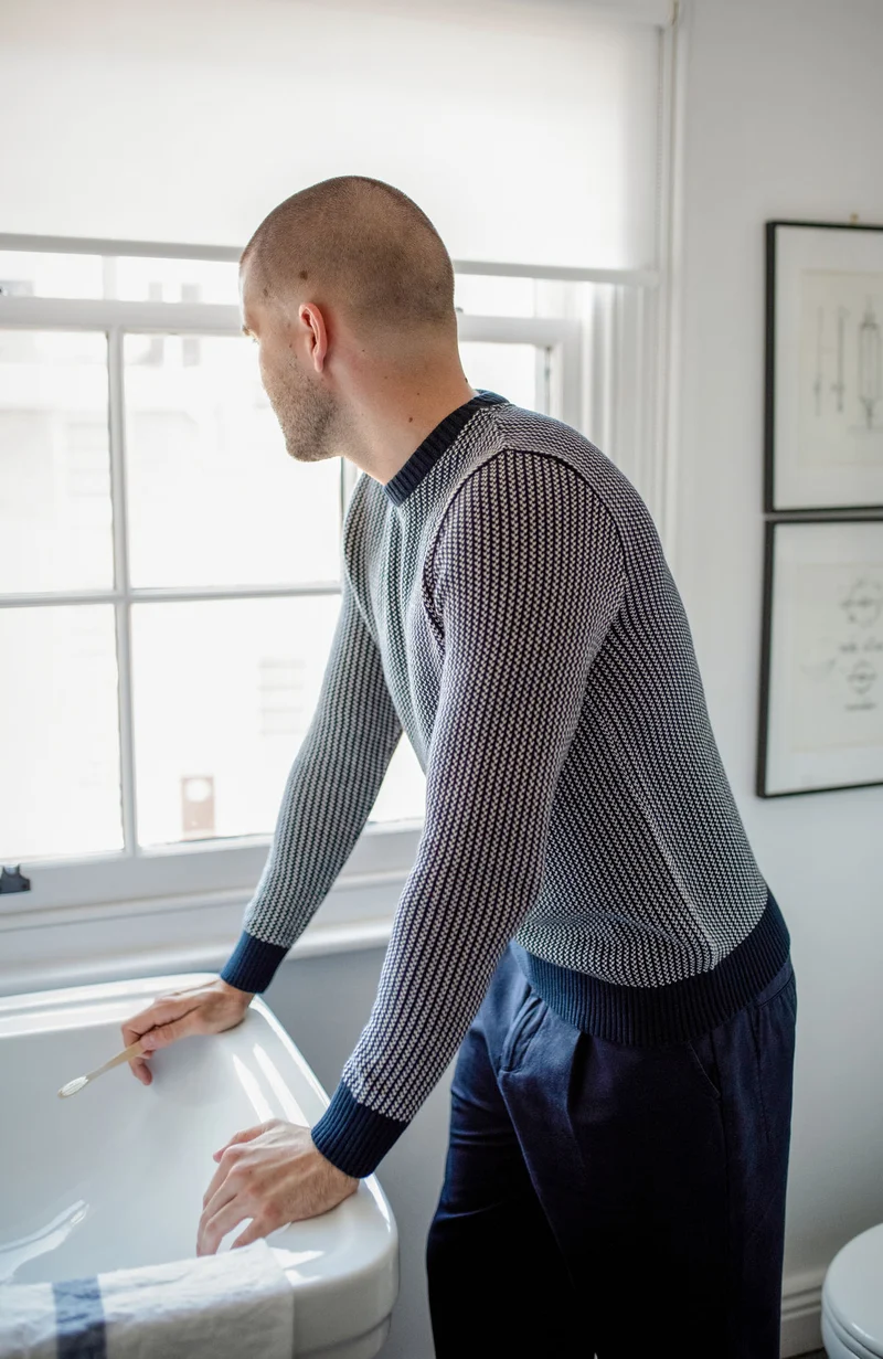 Herren-Pullover aus 100 % Baumwolle mit Fischer-Kragenstich