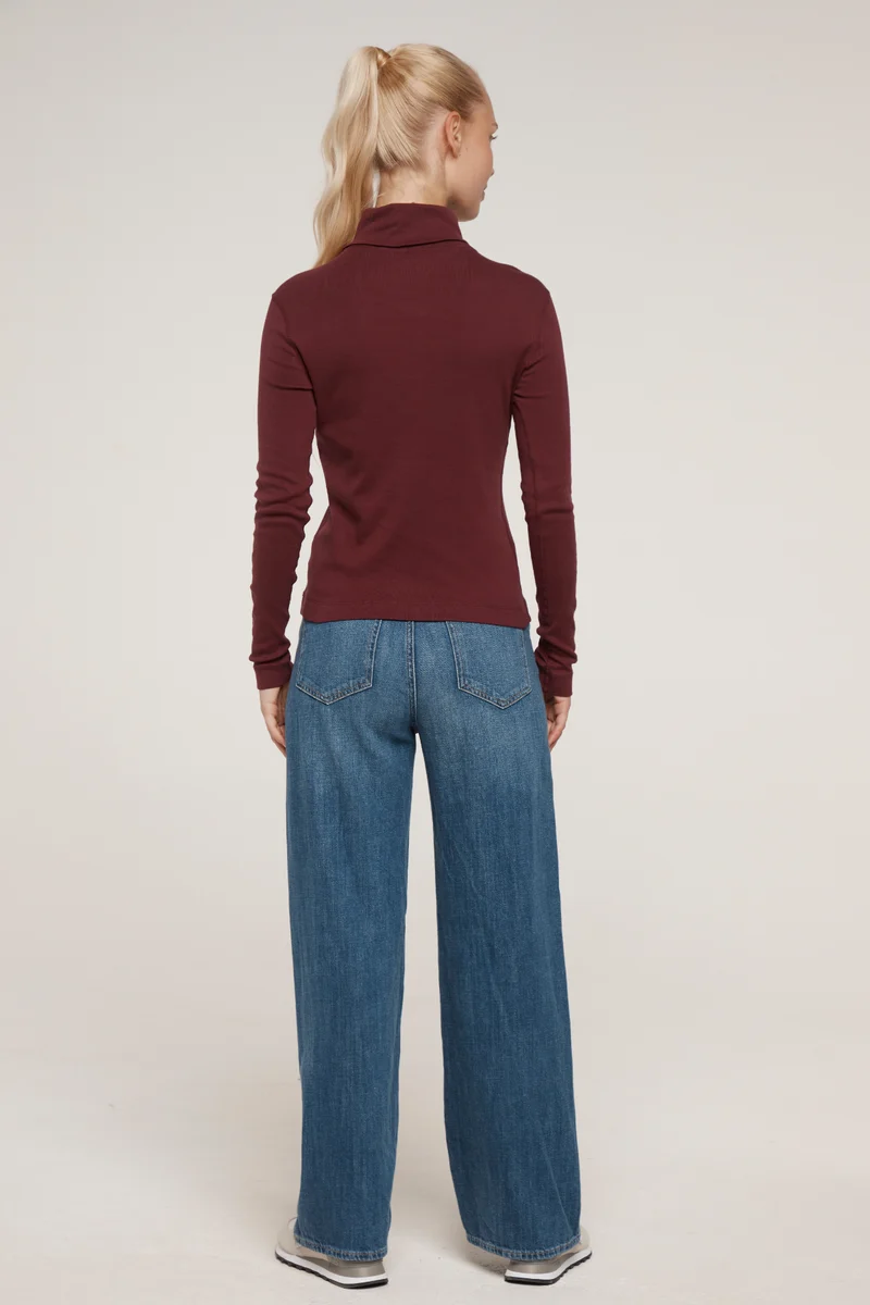 Ribbed Turtle Neck Long Sleeve Tee | Fig
