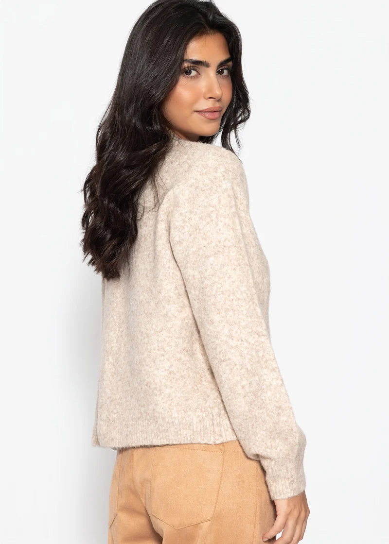 Strickjacke mit Knebelverschluss - beige