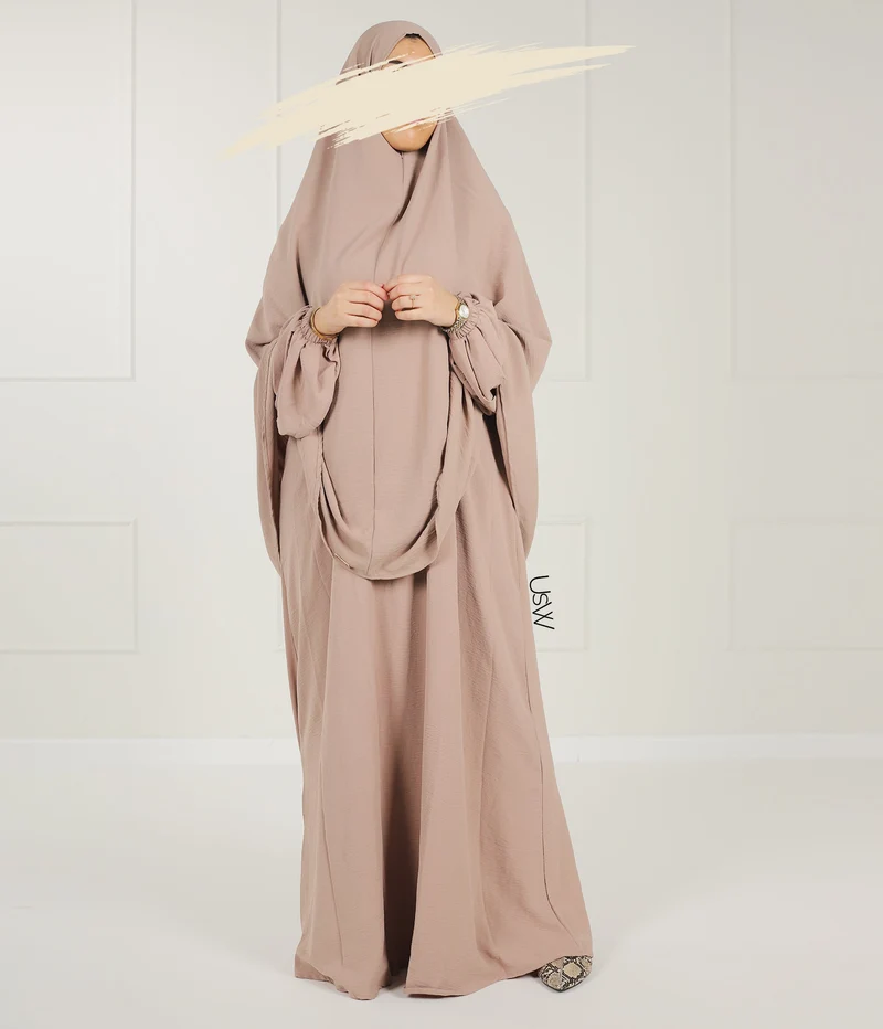 Klassischer Hip-Khimar mit Reißverschluss – Sandy Taupe