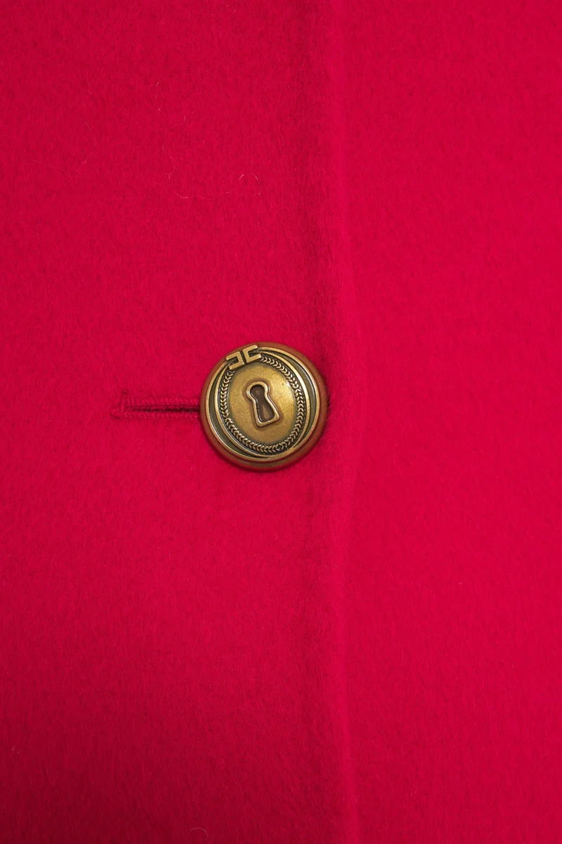 Cappotto con cintura in vita
