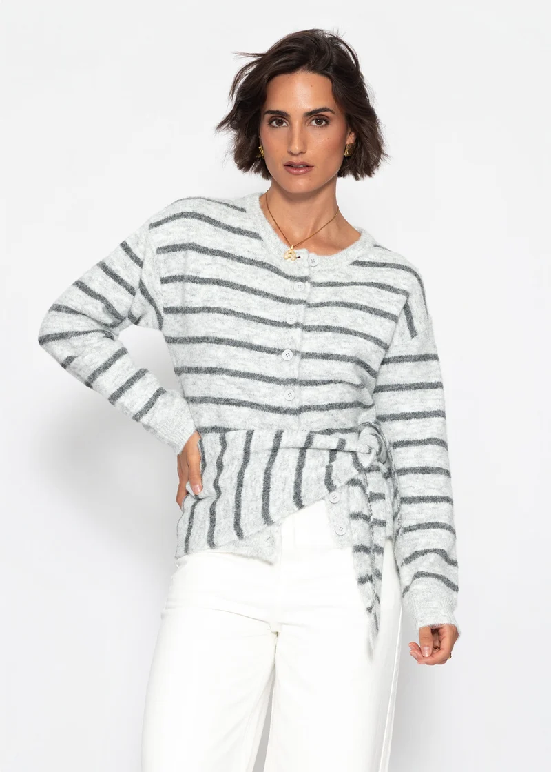 Gestreifter Cardigan mit Schal - grau