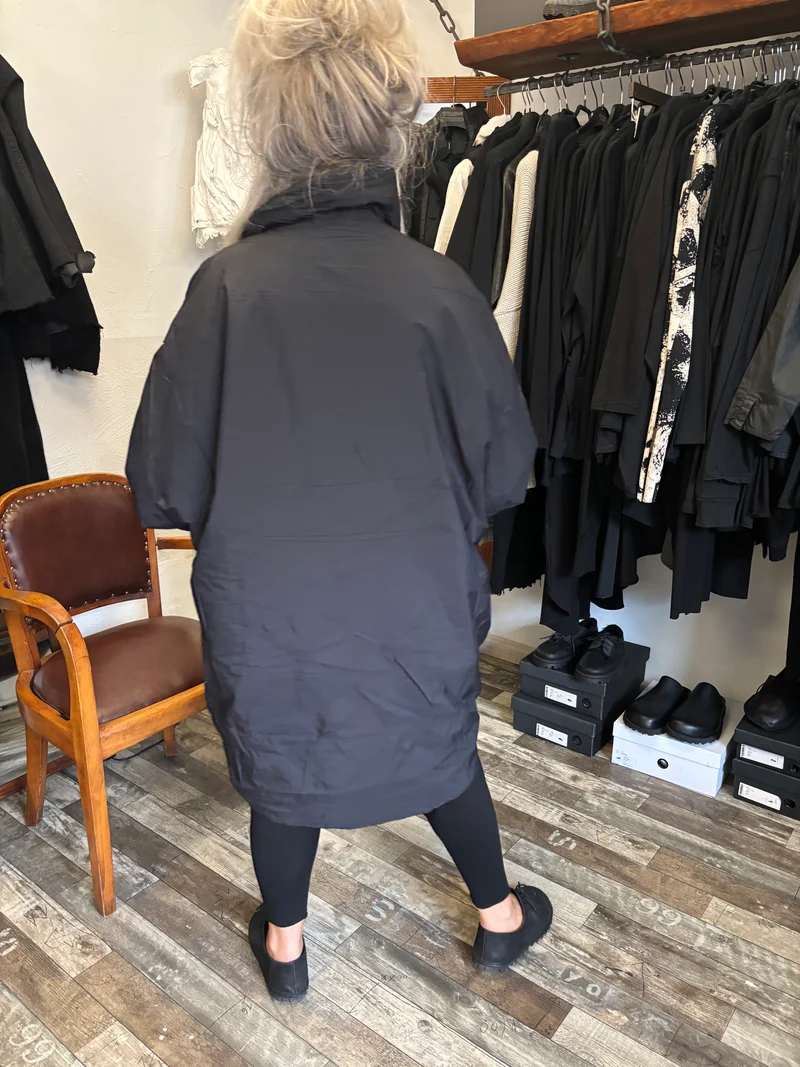 Sanctamuerte Oversize Winterjacke