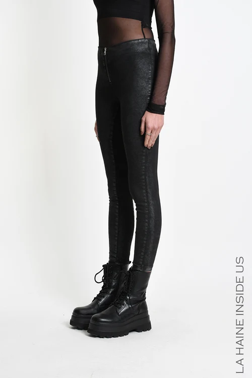 La haine gewachste Hose