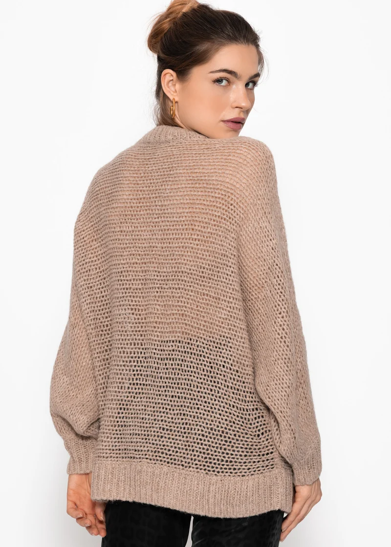 Locker gestrickter Pullover mit Fledermausärmeln - beige