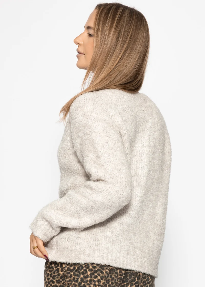 Bouclé-Strickjacke mit Knopfleiste - greige