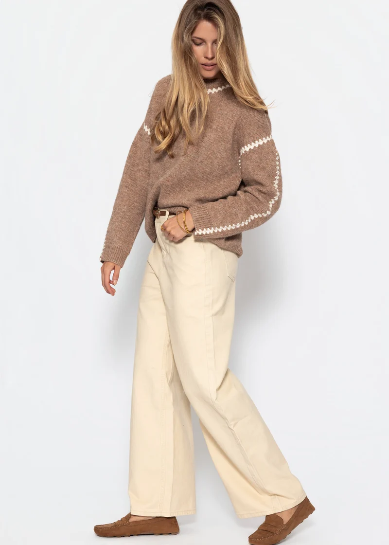 Pullover mit Ziernähten und Wollanteil - braun