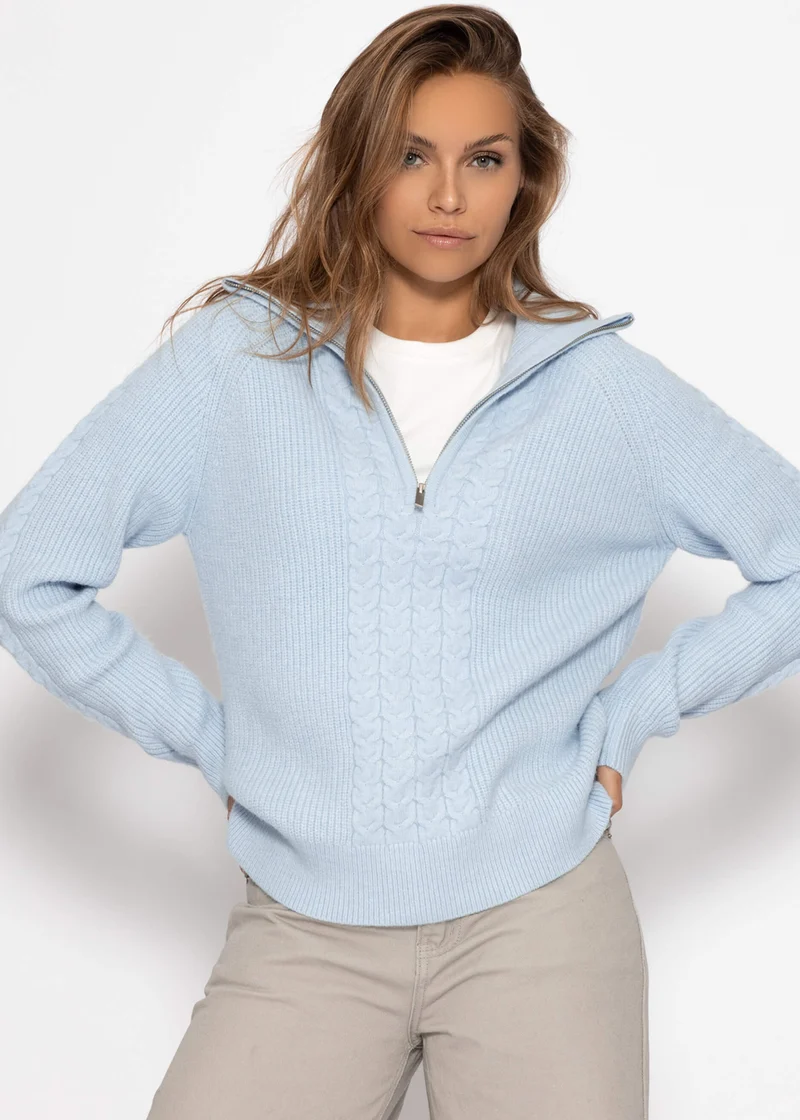 Pullover mit Reißverschluss am Kragen - hellblau