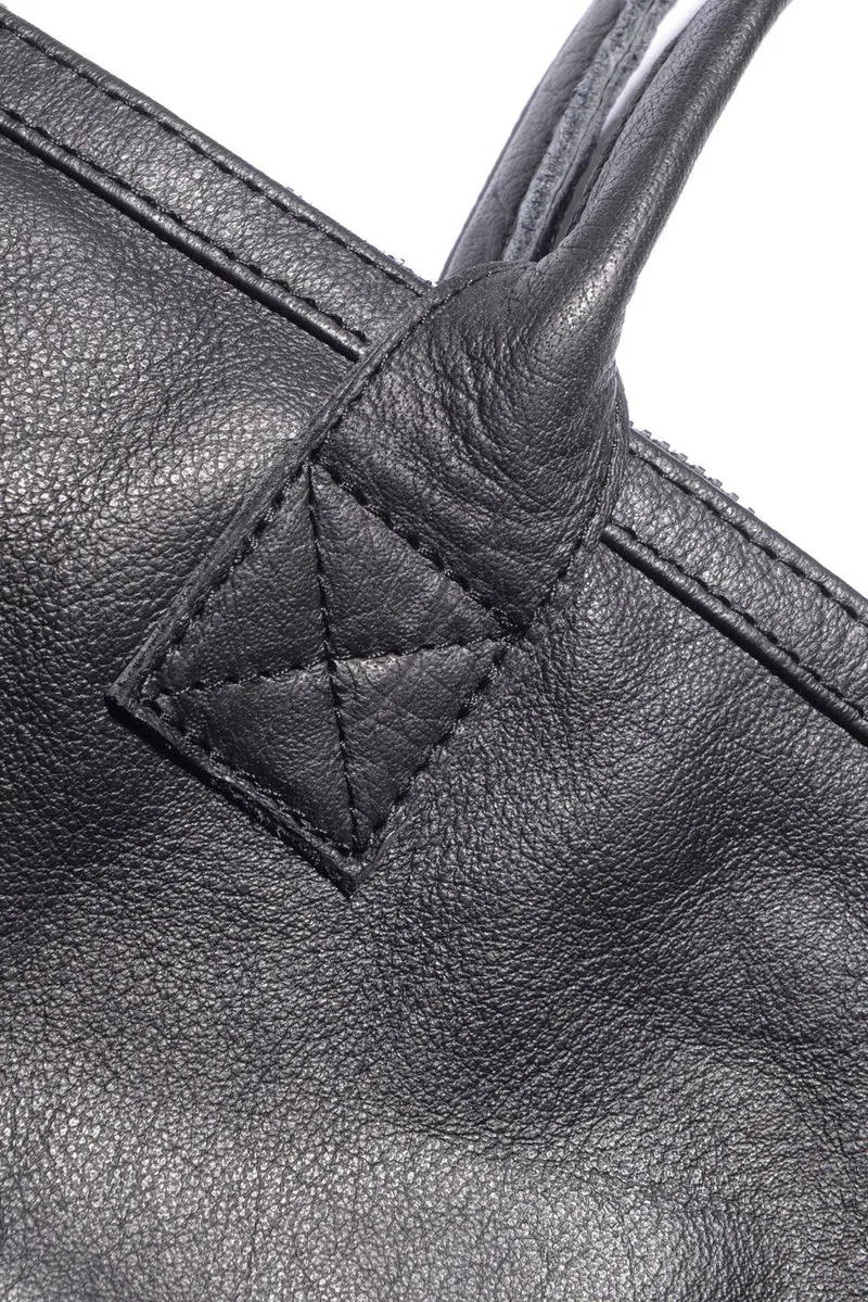 Black by K&M