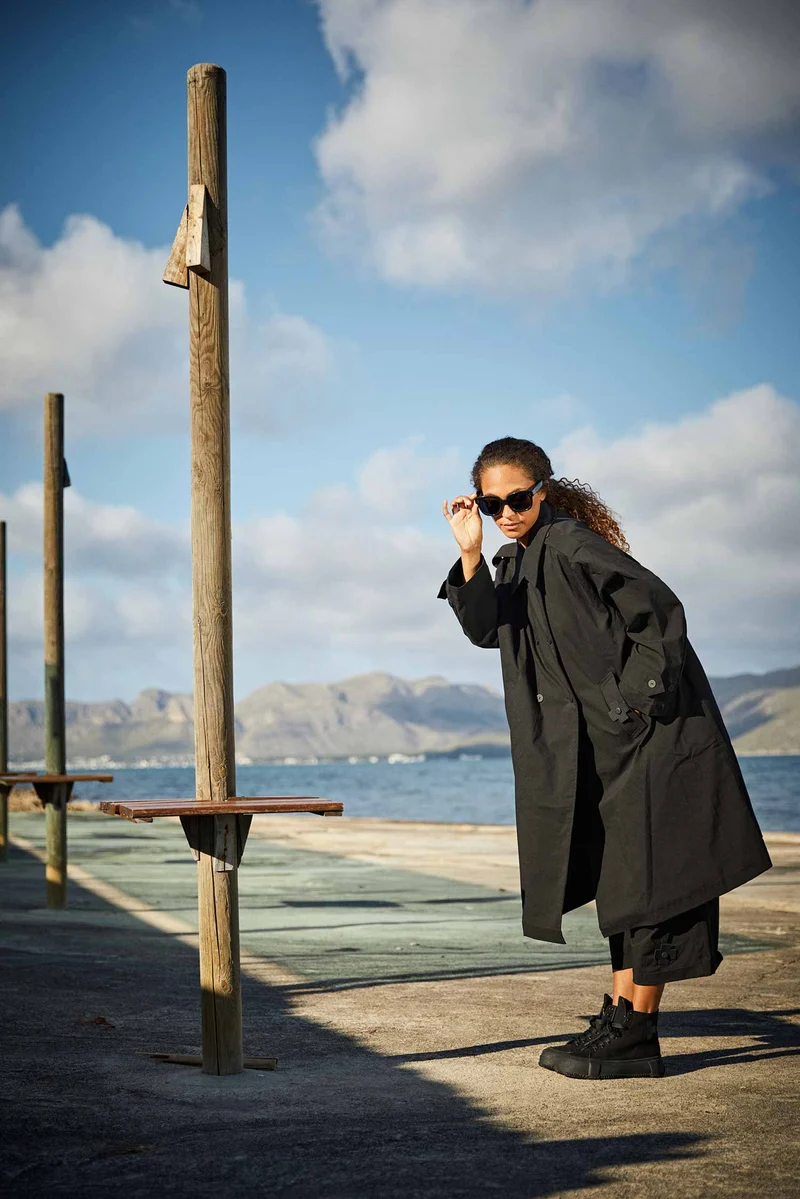 PLÜ Stretch Trench