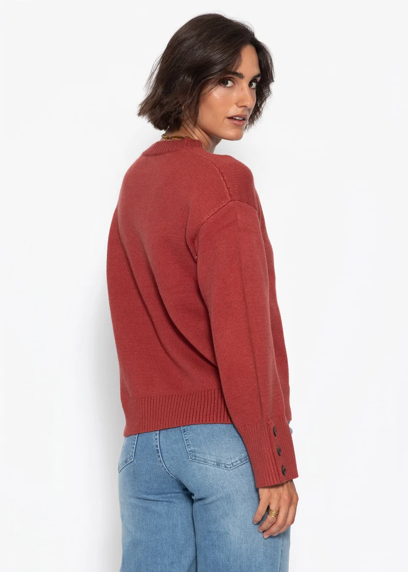 Strickpullover mit Knopfdetail - rostrot
