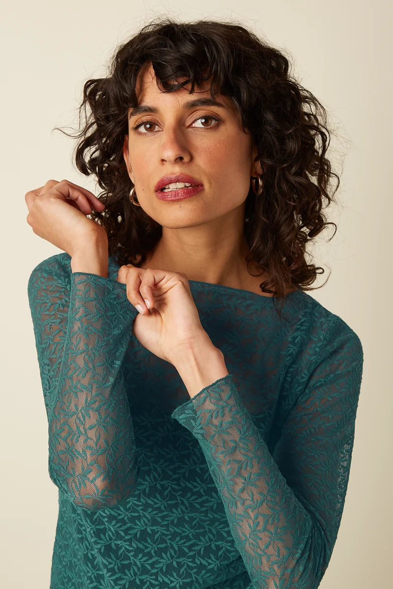 Ria Top Stretch Lace