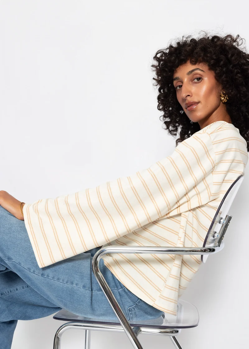 Gestreiftes Langarmshirt mit weiten Ärmeln - creme