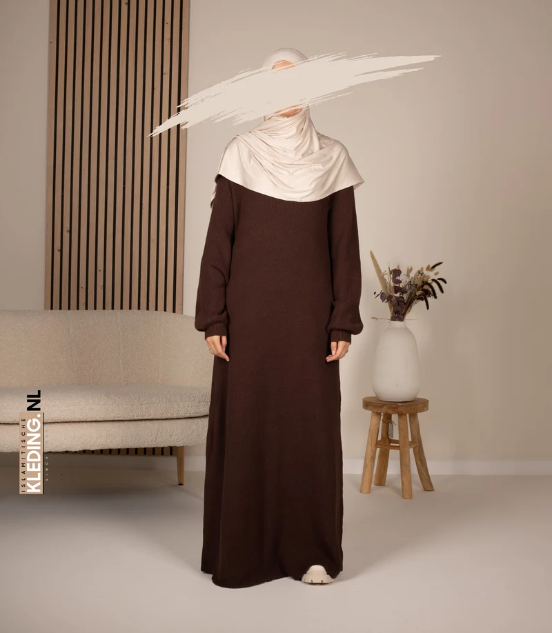 Yadamah Strickkleid