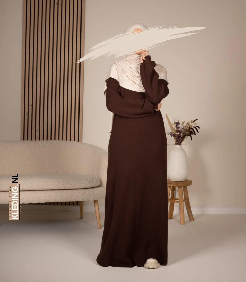Yadamah Strickkleid