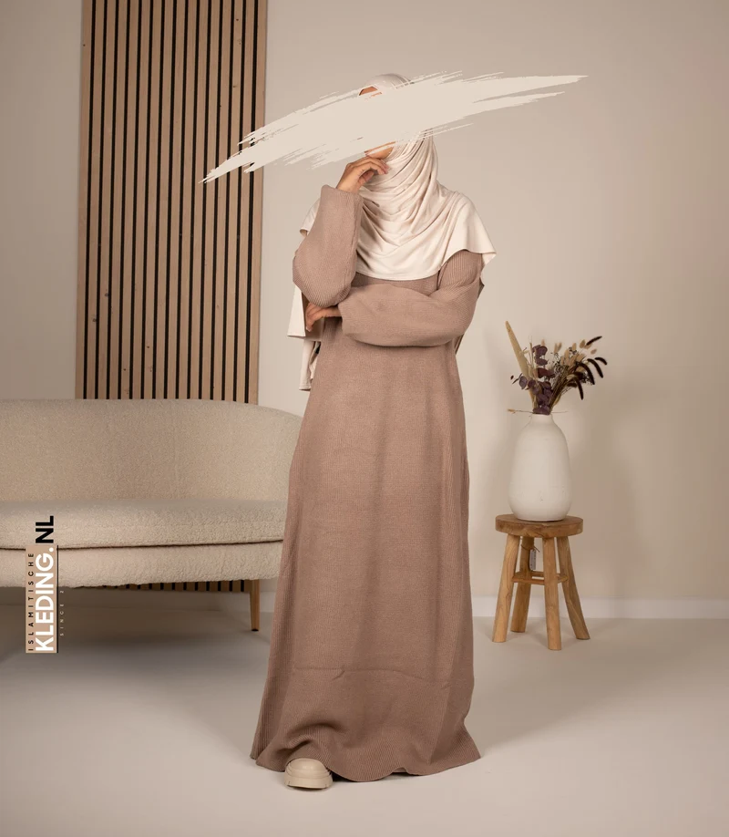 Yadamah Strickkleid