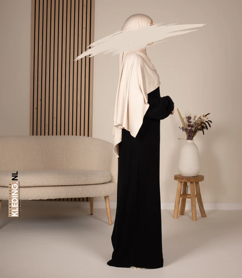 Yadamah Strickkleid