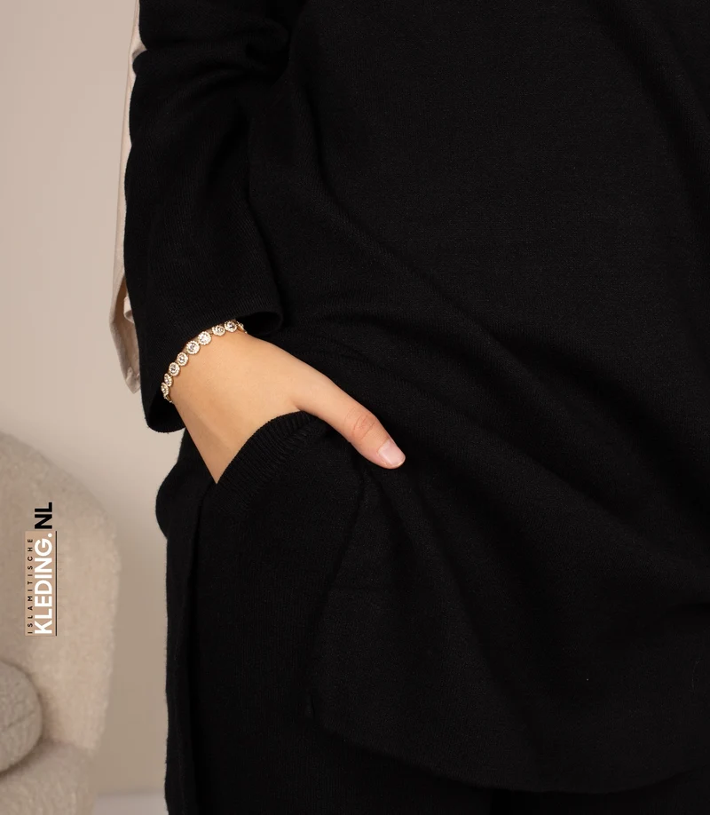 Amarah-Strickset