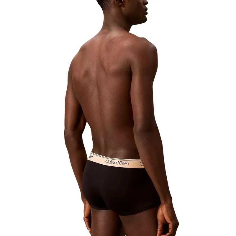 Calvin Klein Herren-Baumwoll-Trunks mit niedrigem Bund, 3er-Pack, Schwarz