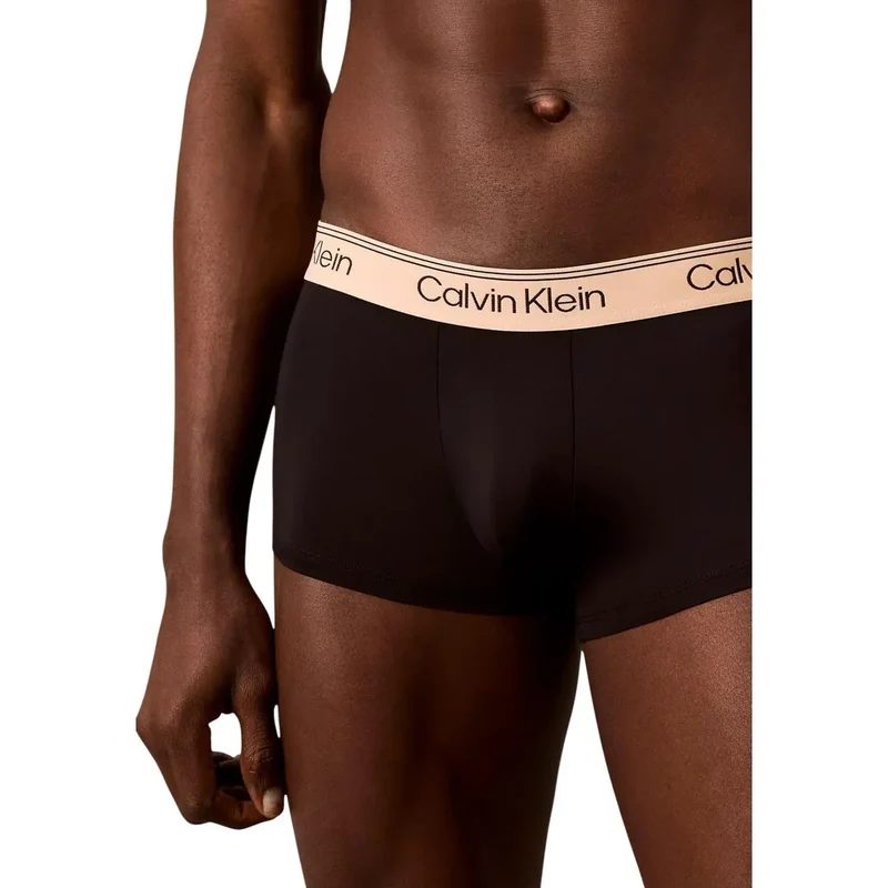 Calvin Klein Herren-Baumwoll-Trunks mit niedrigem Bund, 3er-Pack, Schwarz