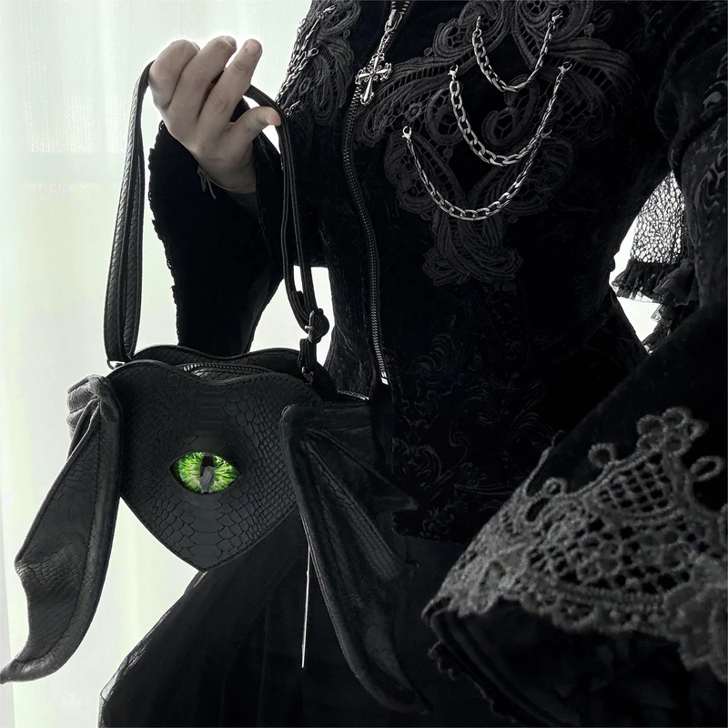 Gothic-Tasche für Damen, grün, Teufelsaugen-Fledermausflügel-Herz-Design, schwarz