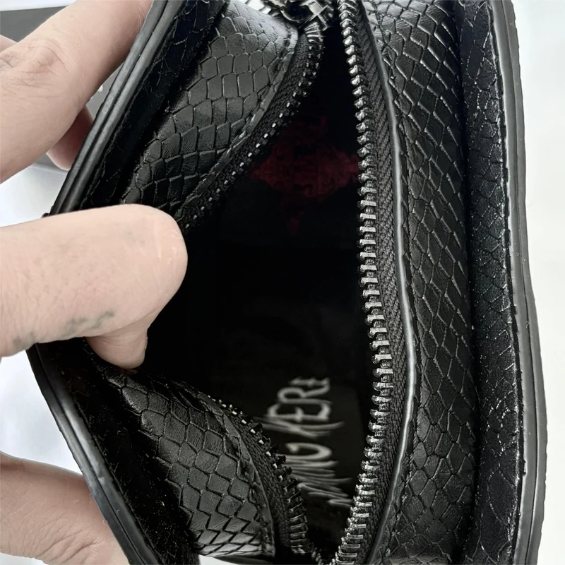Gothic-Tasche für Damen, grün, Teufelsaugen-Fledermausflügel-Herz-Design, schwarz