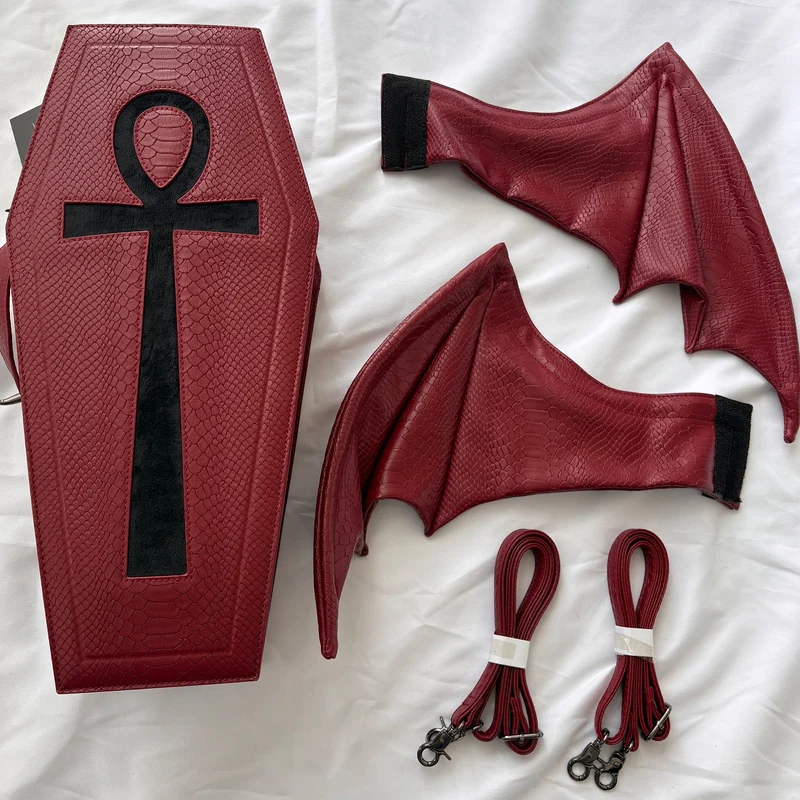 Gothic-Tasche für Damen, Fledermausflügel-Sargform, Kunstleder, Rot