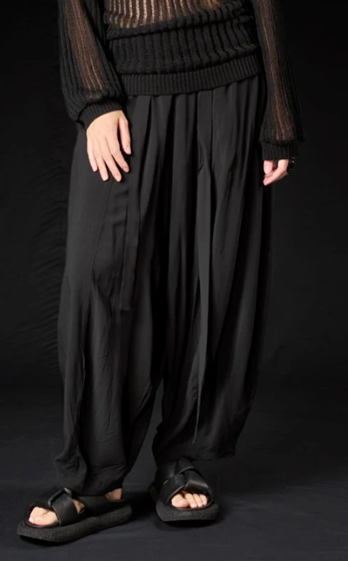Studio b3 Hose Aladino