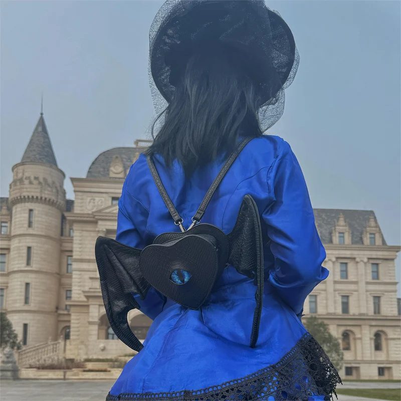 Gothic-Tasche für Damen, blau, Teufelsaugen-Fledermausflügel-Herz-Design, schwarz