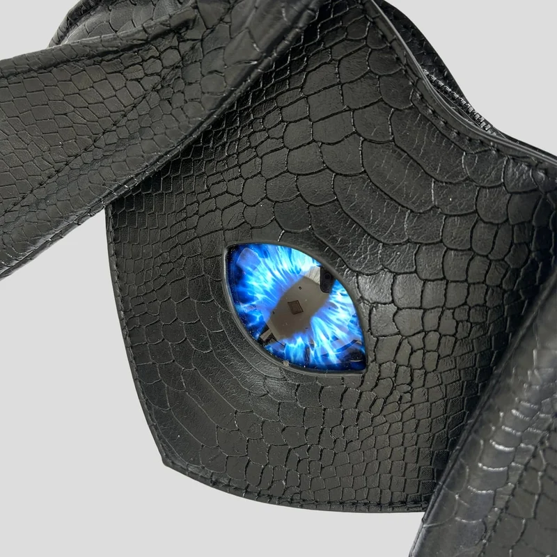 Gothic-Tasche für Damen, blau, Teufelsaugen-Fledermausflügel-Herz-Design, schwarz