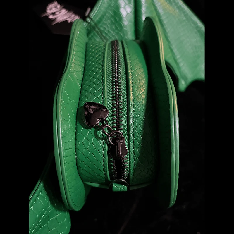 Gothic-Tasche für Damen, Teufelsauge, Fledermausflügel, Herz, Grün