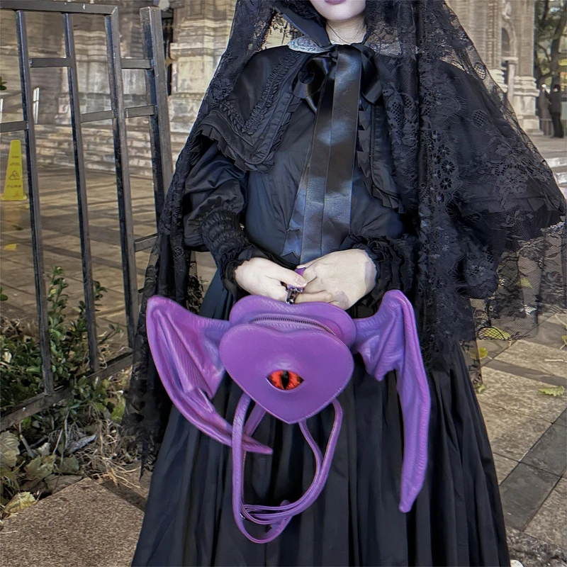 Gothic-Tasche für Damen, Teufelsauge, Fledermausflügel, Herz, Lila